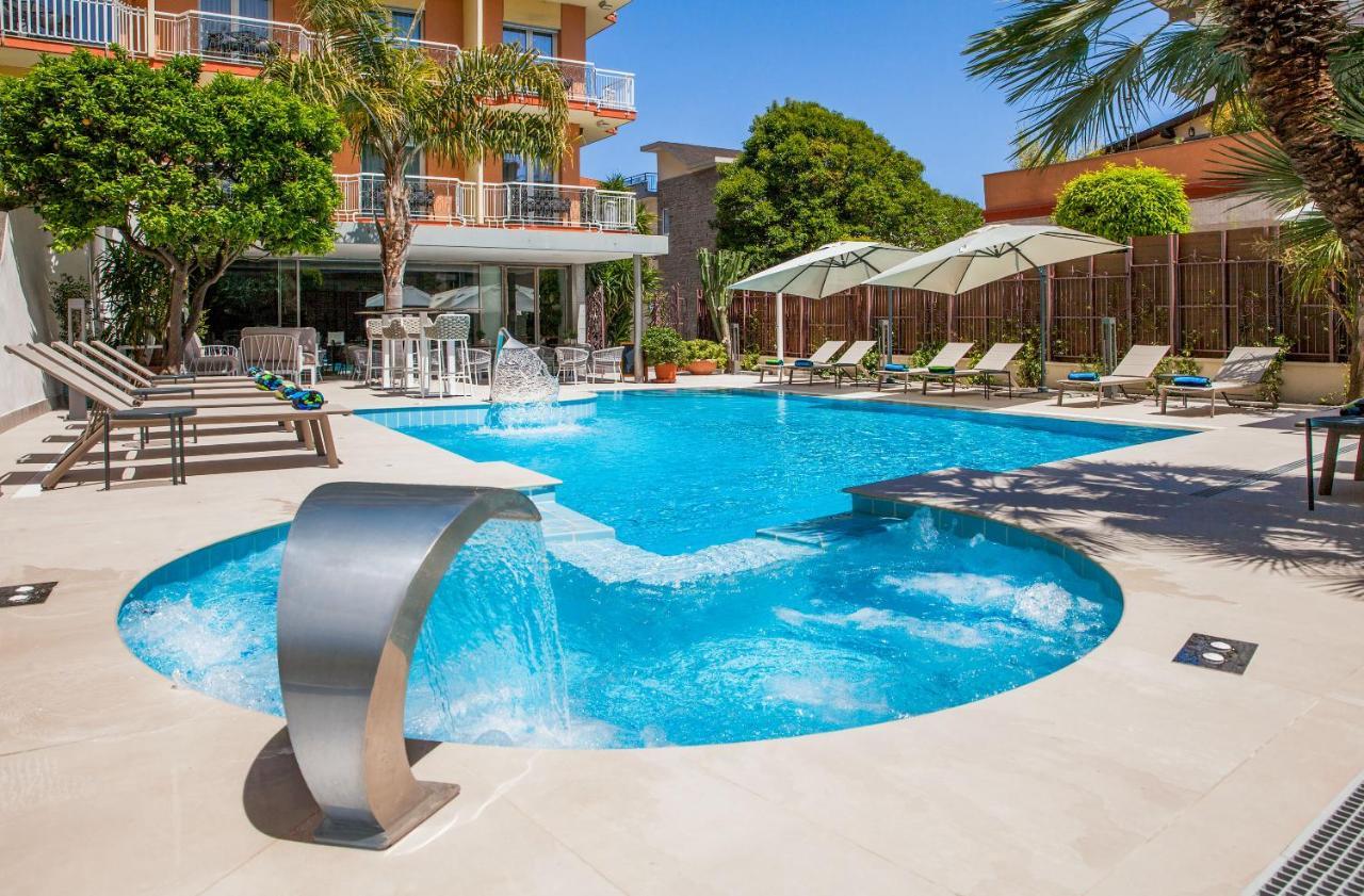 Hotel Torino Wellness&Spa Diano Marina Esterno foto