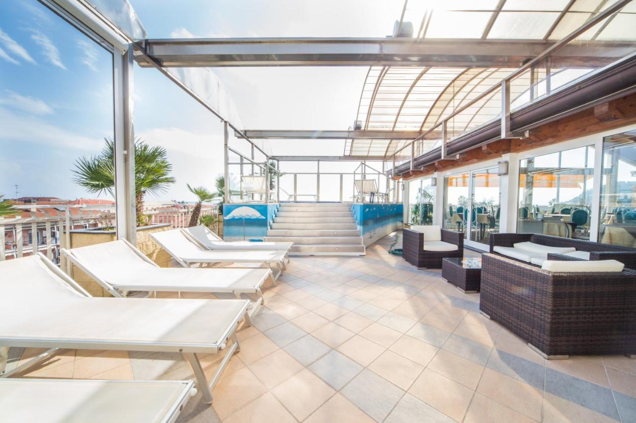Hotel Torino Wellness&Spa Diano Marina Esterno foto