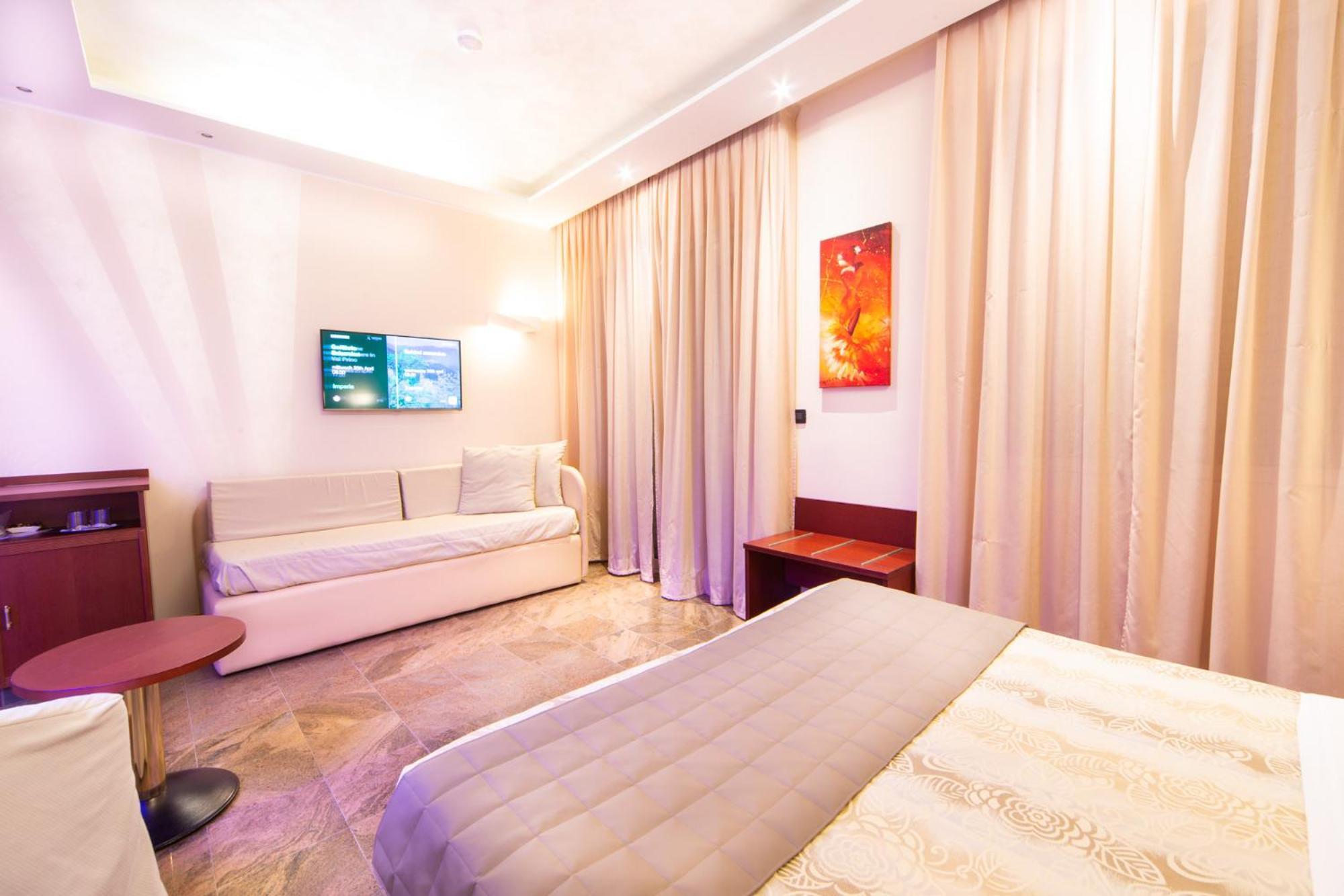 Hotel Torino Wellness&Spa Diano Marina Camera foto