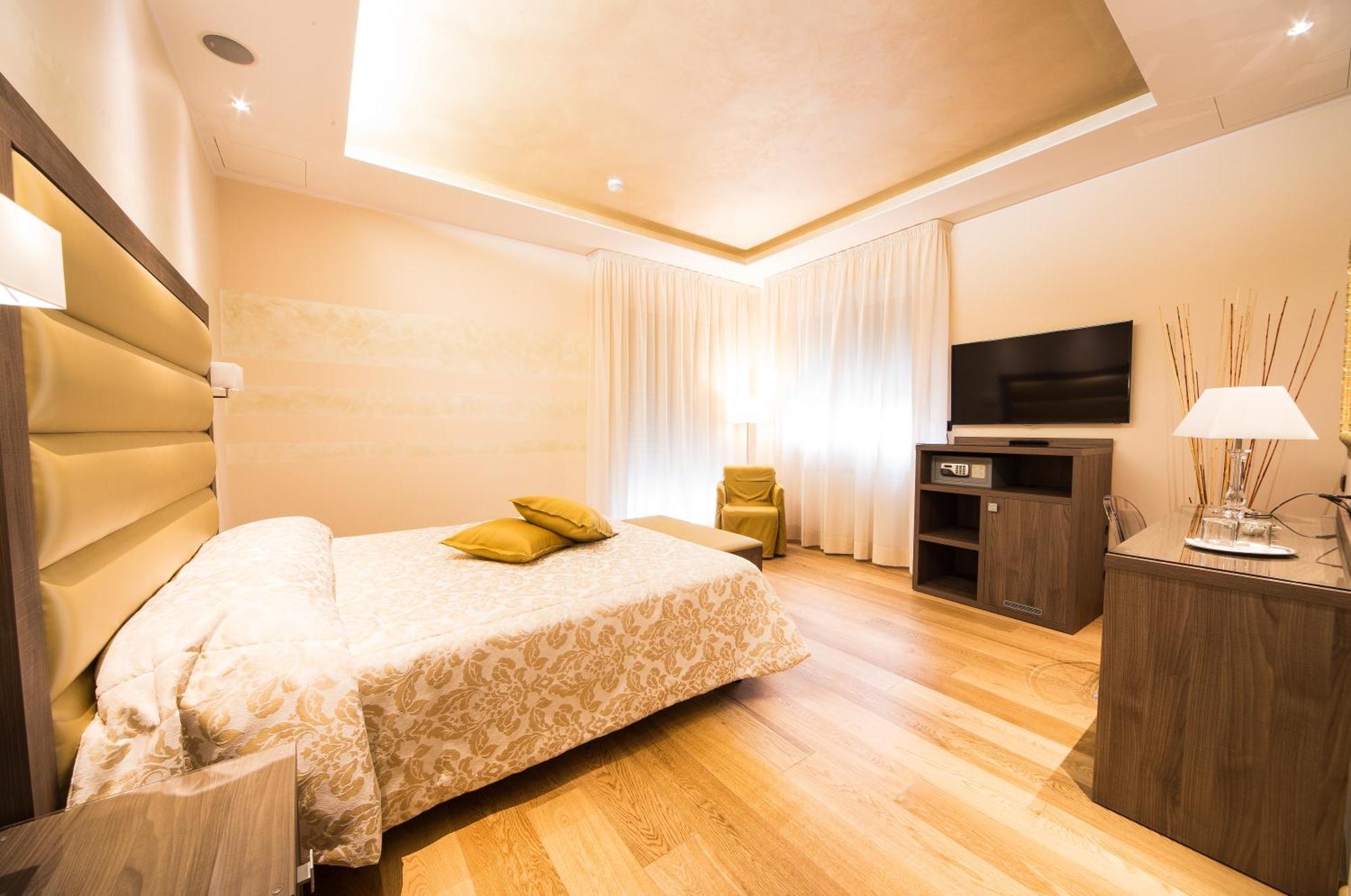 Hotel Torino Wellness&Spa Diano Marina Camera foto